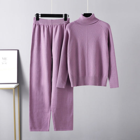 Elegant stickat set med tröja och byxor – Lyxig komfort