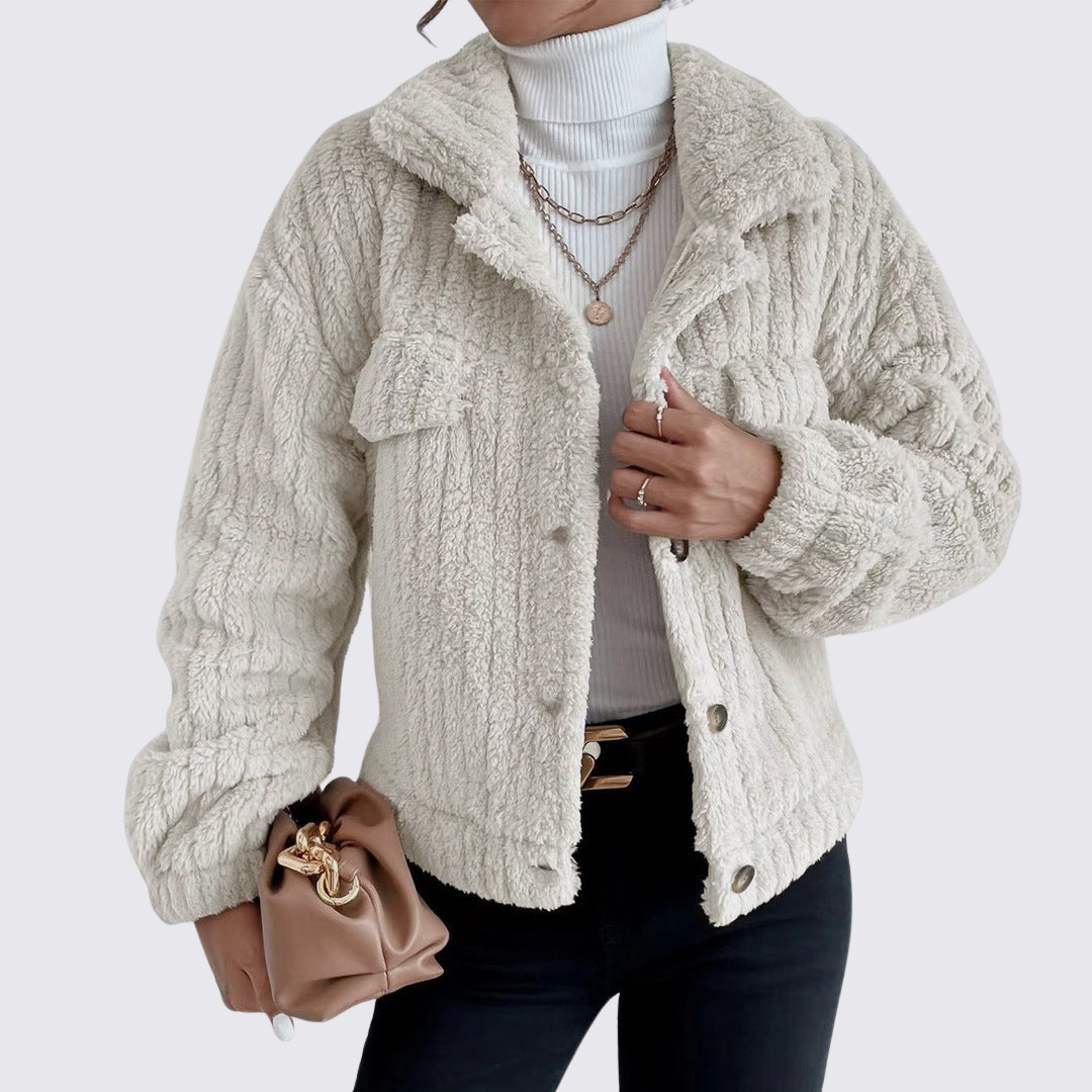 Dame Teddy Jakke med knapper – Langærmet – Blød pasform