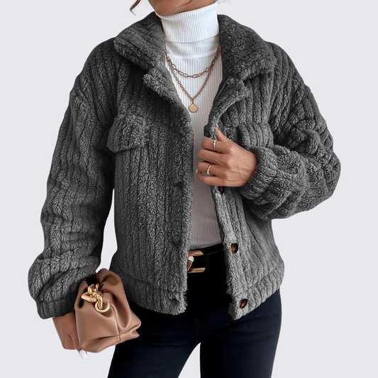 Dame Teddy Jakke med knapper – Langærmet – Blød pasform