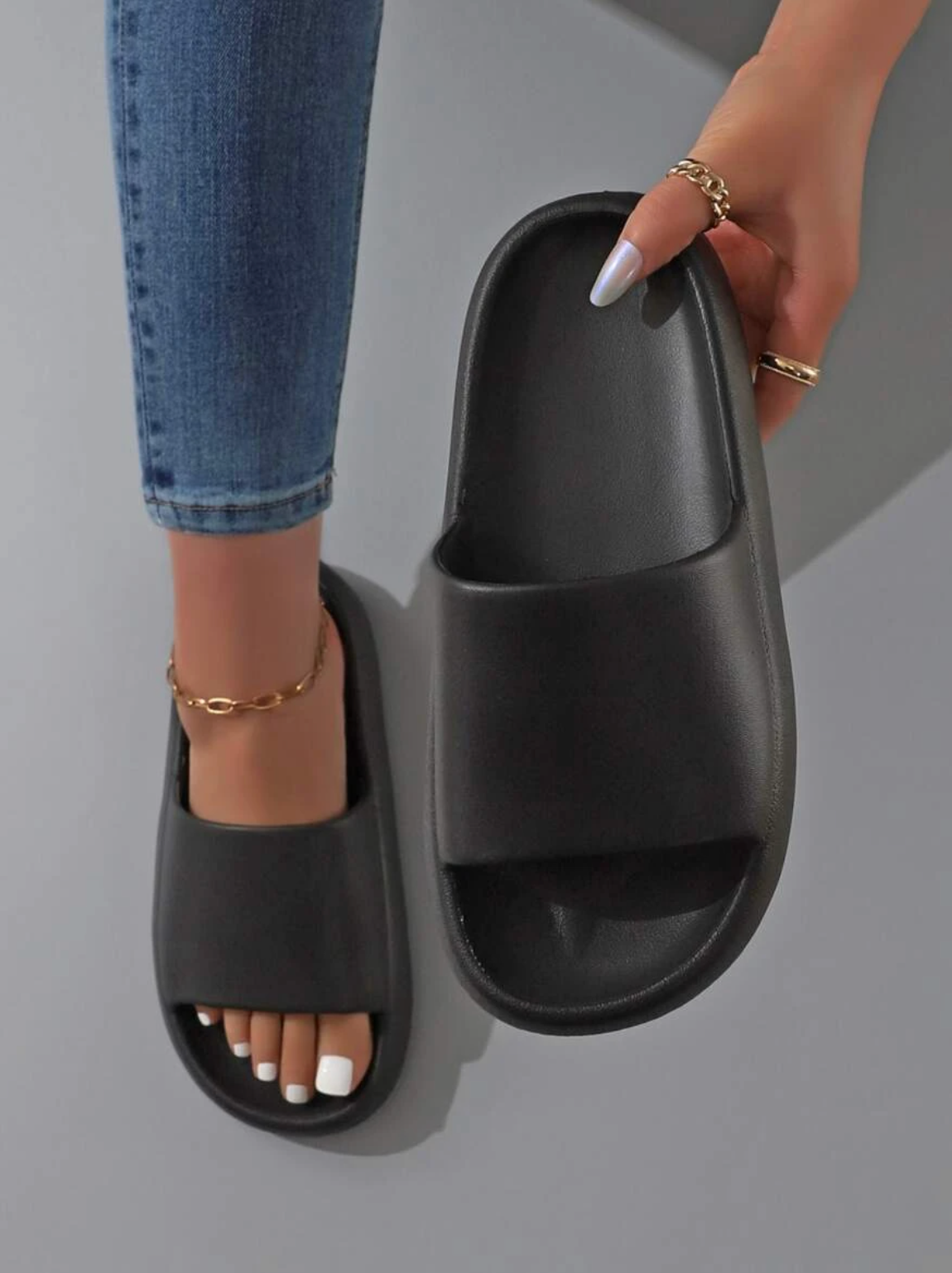 Sofia | Eleganta Minimalistiska Slides för Damer