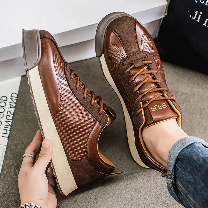 Stilfulla Lädersneakers för Vardagens Elegans