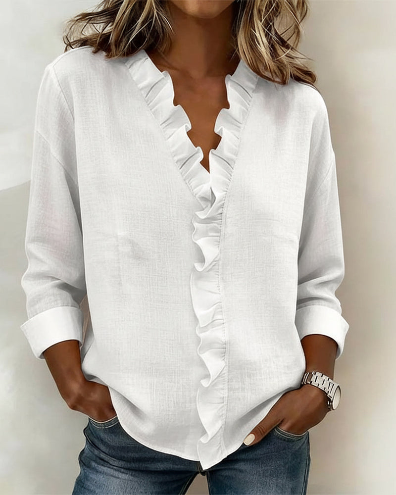 Sophie | Elegant Blus med V-ringning och Volanger