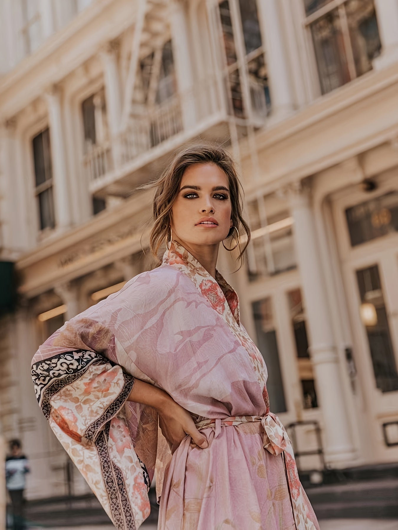 Elegant kimonos med blomsterprint til kvinder - Celestia