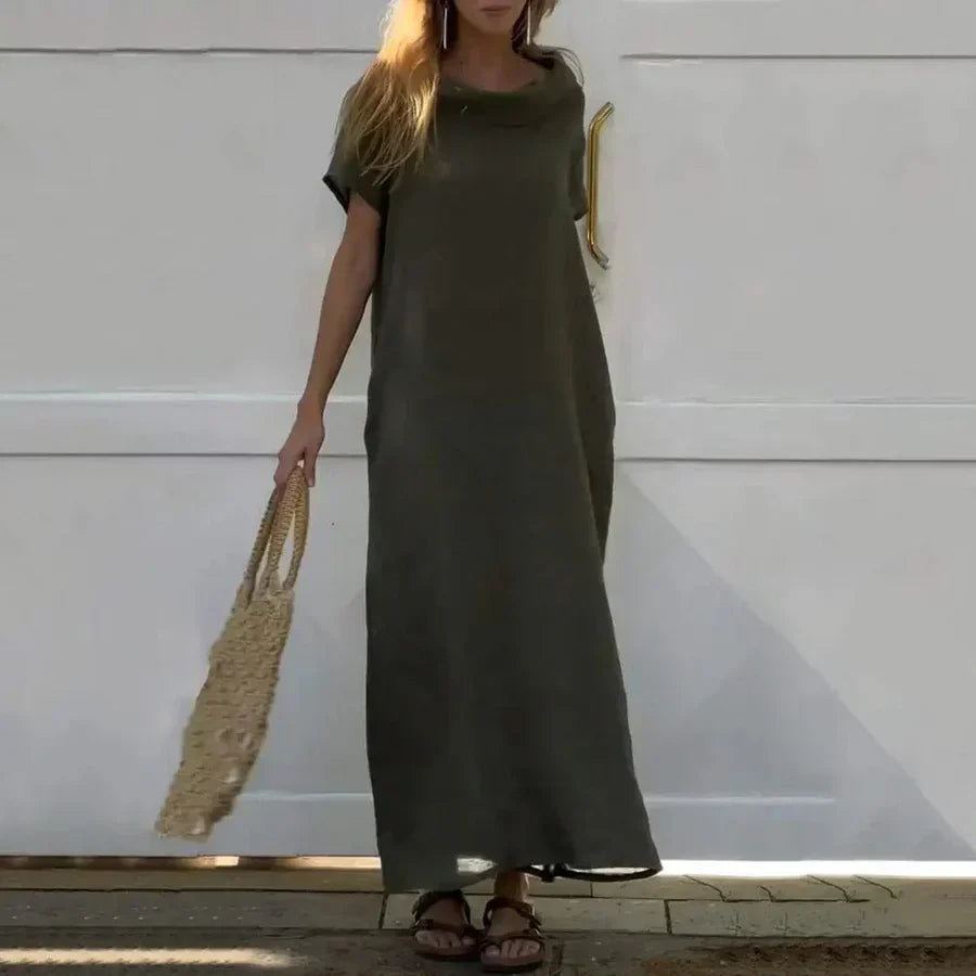 Luna - Linnekostym med Elegant Krage