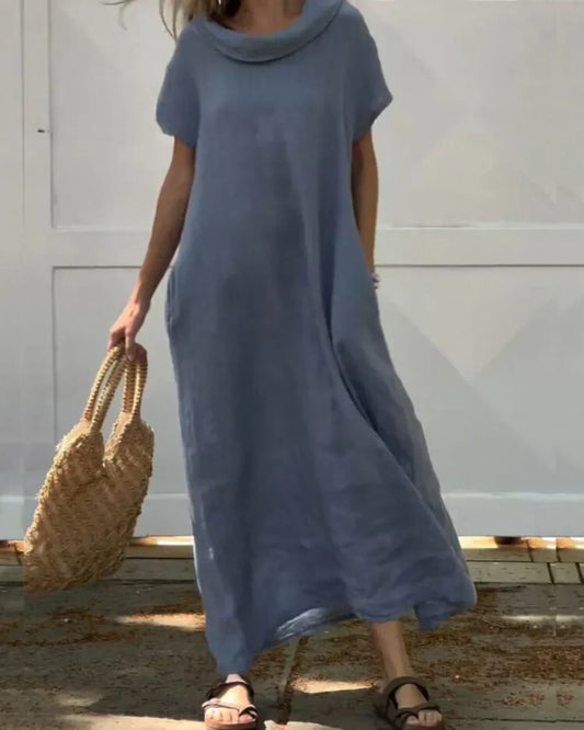 Luna - Linnekostym med Elegant Krage