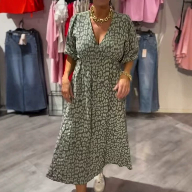 Sommardröm i Maxi: Etnisk Print & Feminin Puffärm