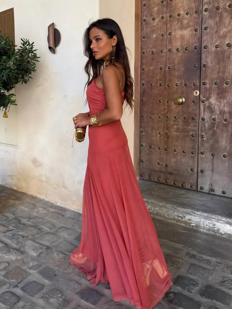 Eleganta Maxiklänning för Kvinnor | Off-Shoulder med Fjäderlätt Känsla