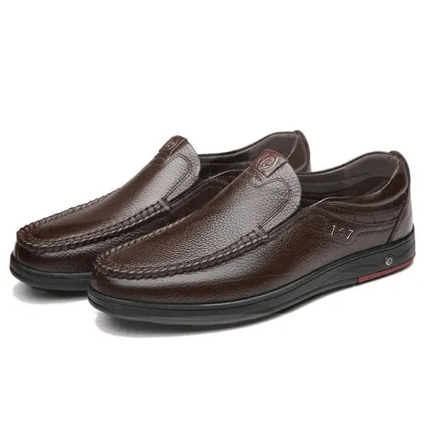 Herr Slip-On Skor i Äkta Läder – Stil och Komfort