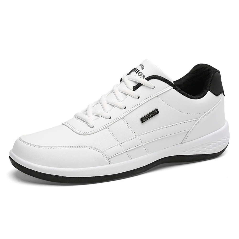 Stilfulla sneakers i läder med ortopediskt stöd