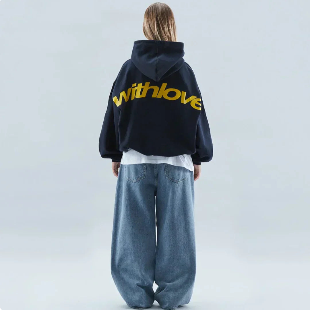 Kærlighed i Hvert Stik Hoodie