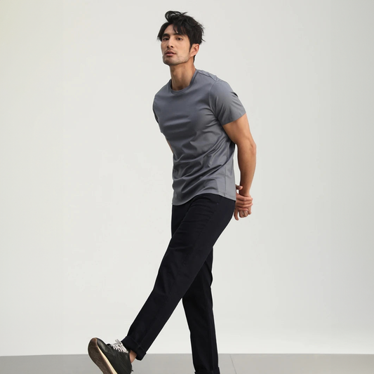 LuxeSilk | Halvärmad T-shirt för en elegant stil
