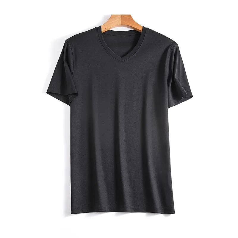 LuxeSilk | Halvärmad T-shirt för en elegant stil