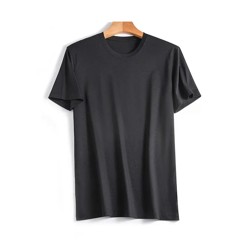 LuxeSilk | Halvärmad T-shirt för en elegant stil