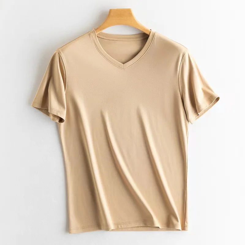 LuxeSilk | Halvärmad T-shirt för en elegant stil
