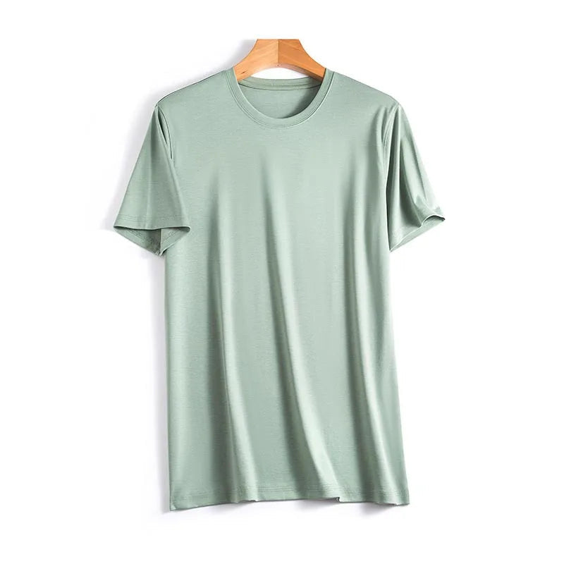 LuxeSilk | Halvärmad T-shirt för en elegant stil