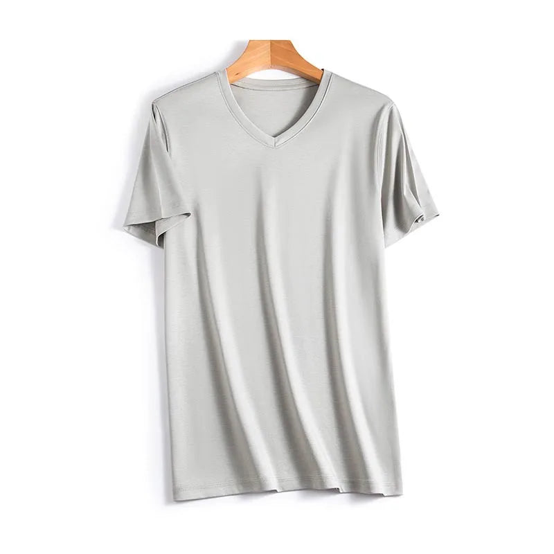LuxeSilk | Halvärmad T-shirt för en elegant stil