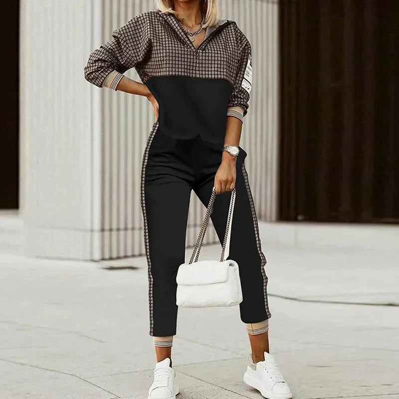 Karla | Trendigt set för damer med rutig design och långa ärmar