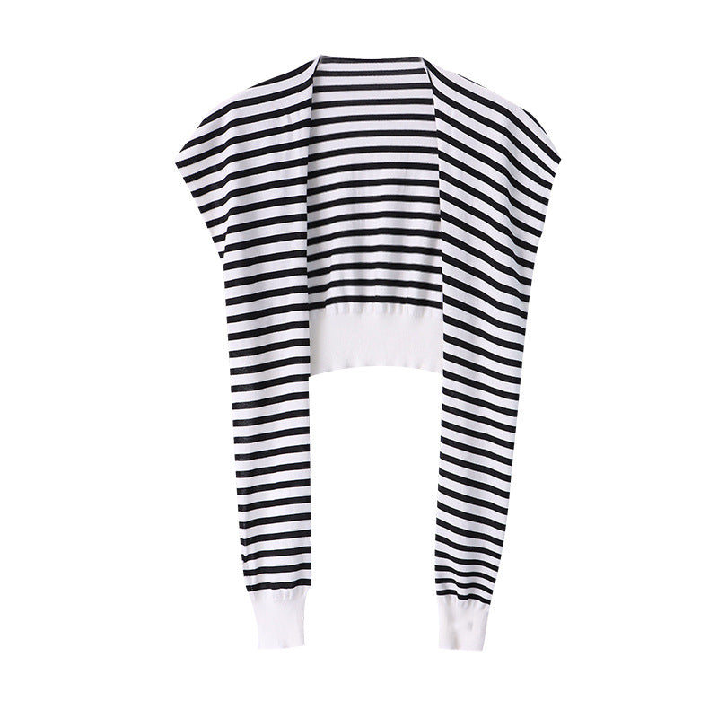 Stilfuld Bluse med Trendy Strikkrave