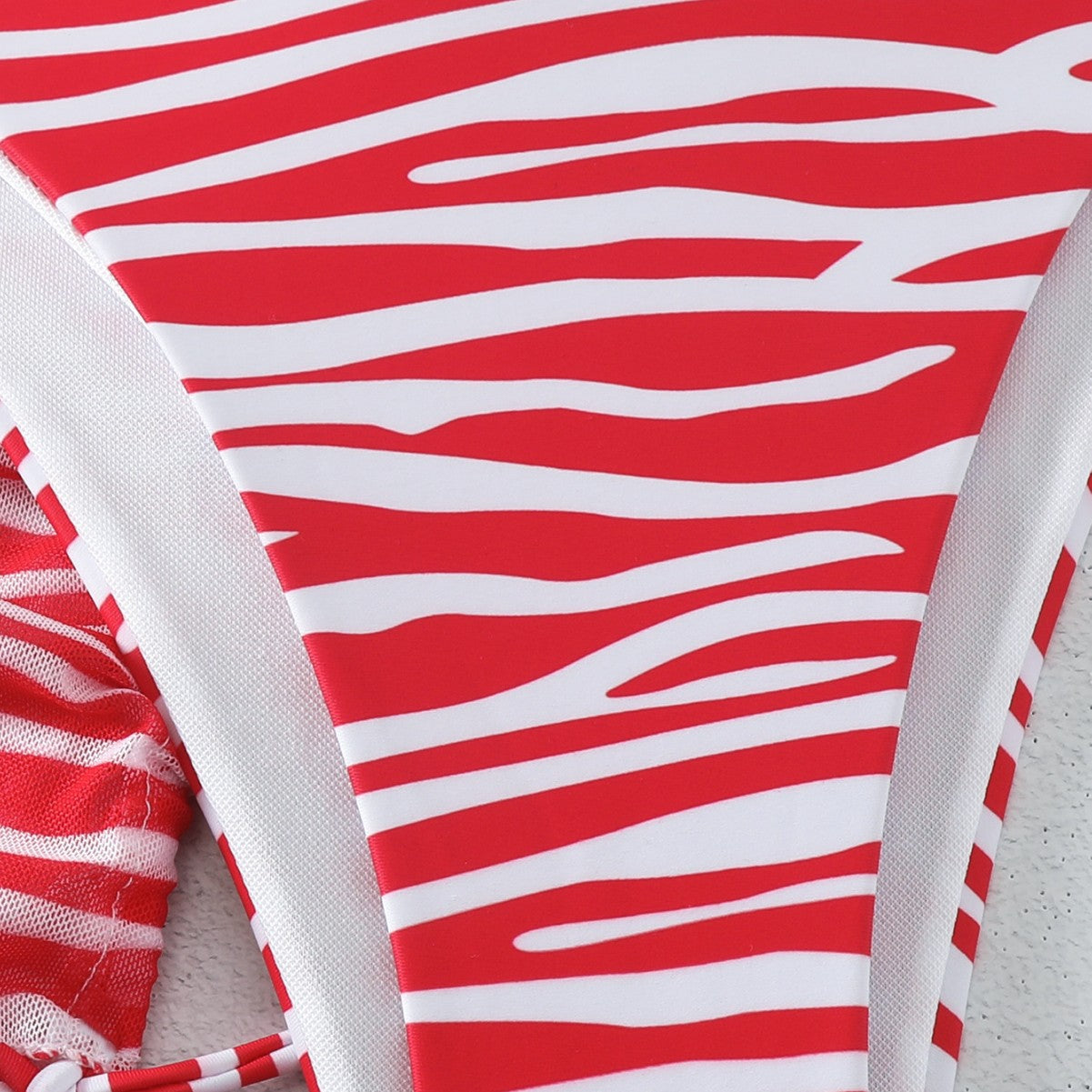 Sofistikerat Bikini Set med Lekfull Kjol