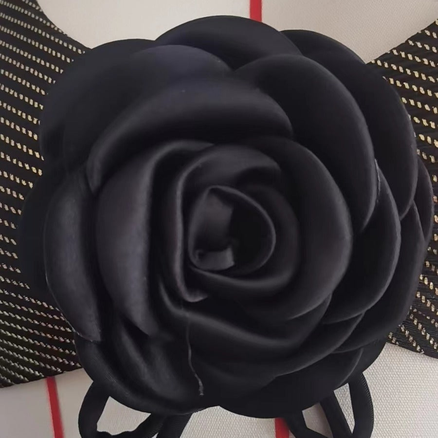Blommig Bikiniset med Elegant Mönster för Stiliga Sommarstunder