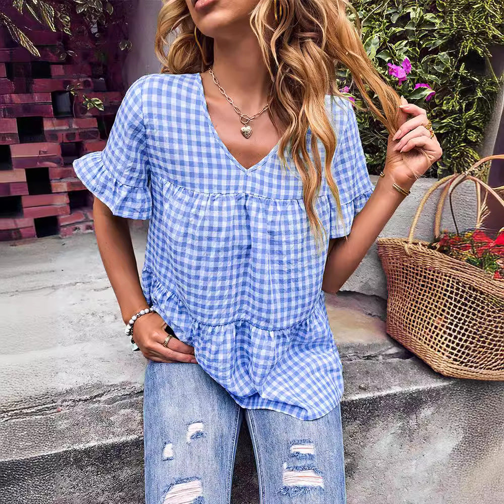 Feminine Bluse med V-Hals og Flæseærmer