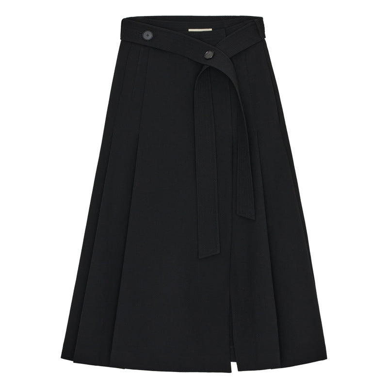 Stilfuld Bluse med Striber og Elegant Knapdetalje