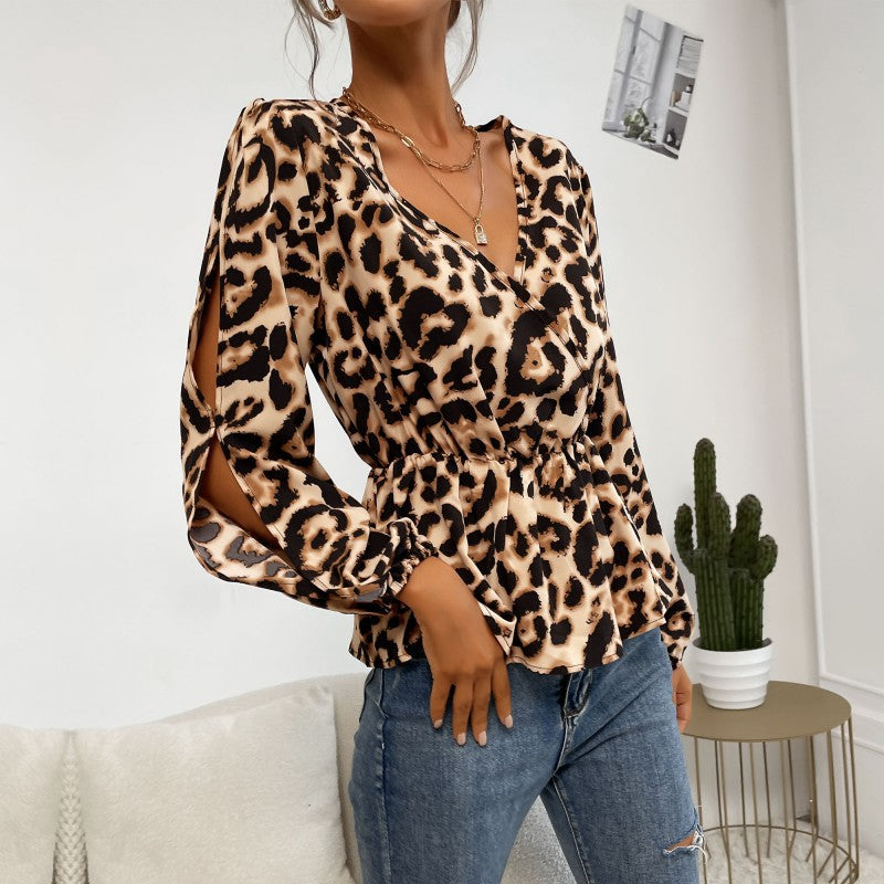 Elegant Bluse med Flæser og Dyreprint