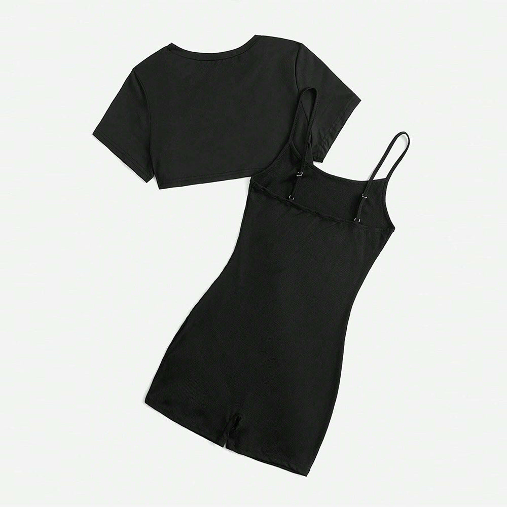 Chic Jumpsuit Sæt med Cropped Top og Shorts