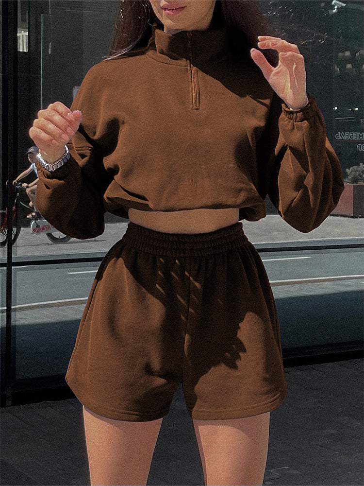 Moderne Sportpullover og Shorts-Set til Kvinder