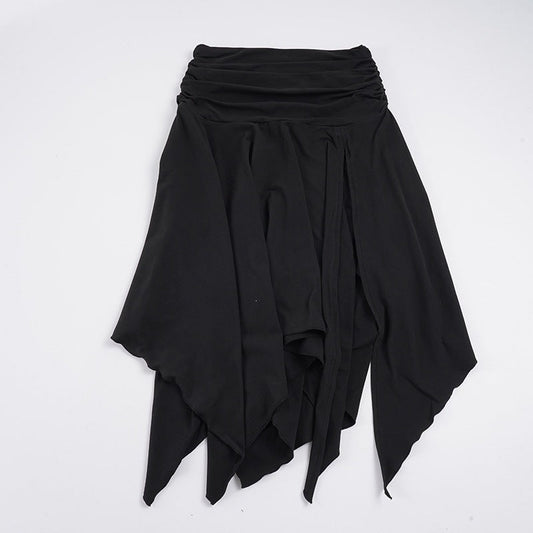Snygg asymmetrisk midijurk med drapering