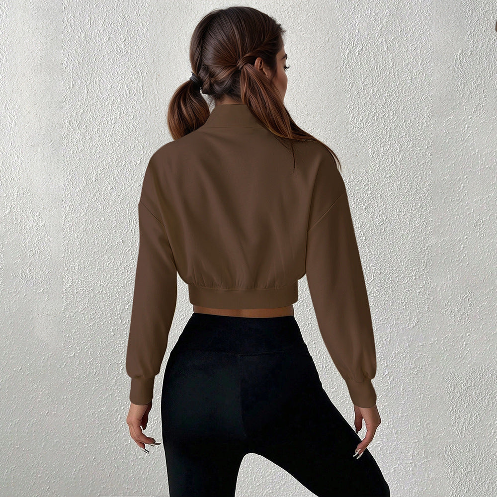 Stilfuld cropped Sweatshirt med høj lukning og blødt stof