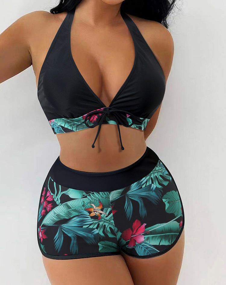 Blommig Bikinisat för den Stilsäkra Kvinnan