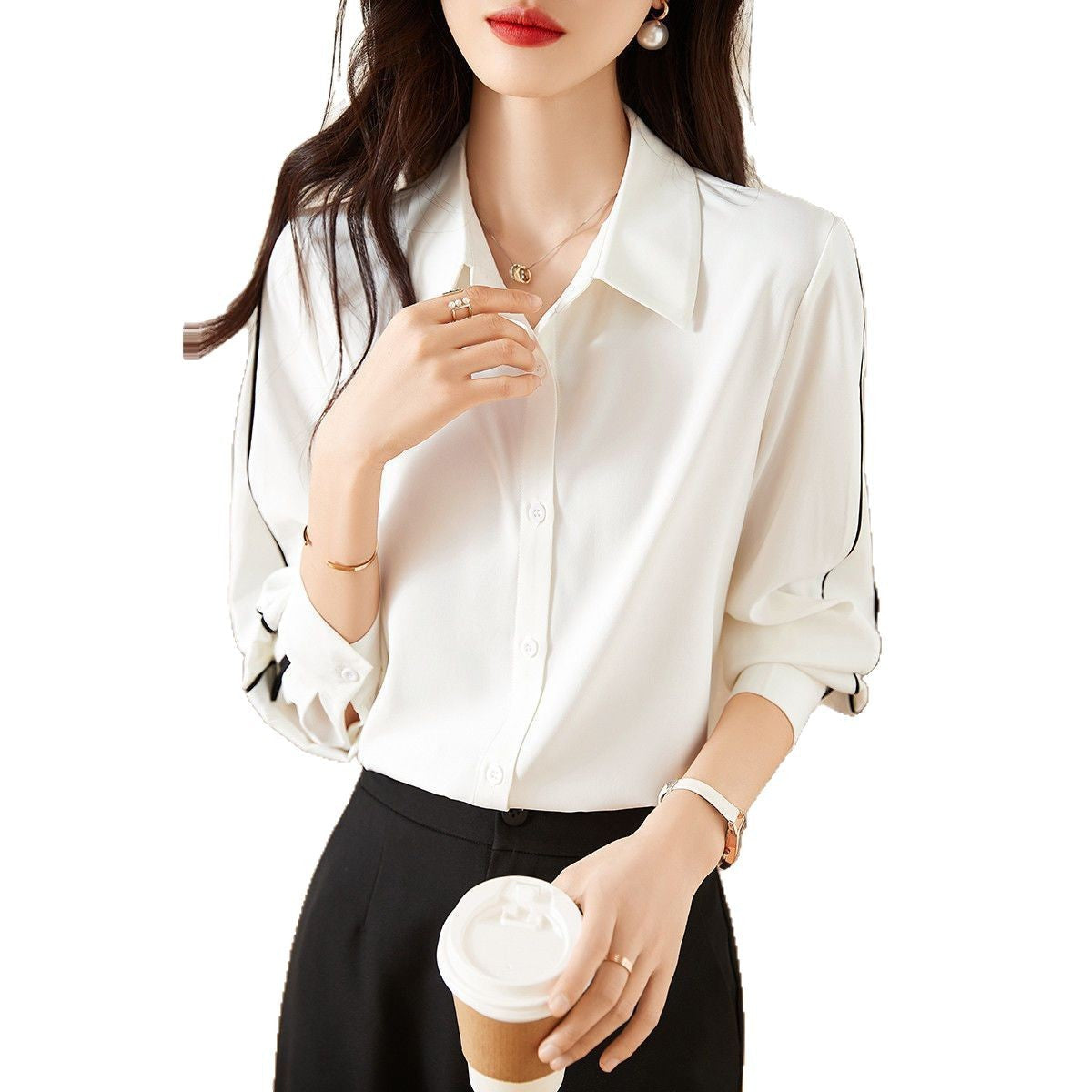 Klassisk og Elegant Bluse med Knappedesign - ModeEssens