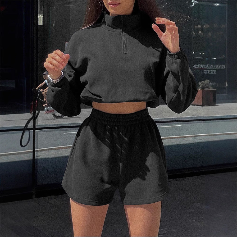 Moderne Sportpullover og Shorts-Set til Kvinder