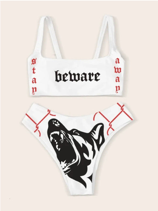 Stilfullt Bandeau Bikini-Set med Trendig Grafisk Design