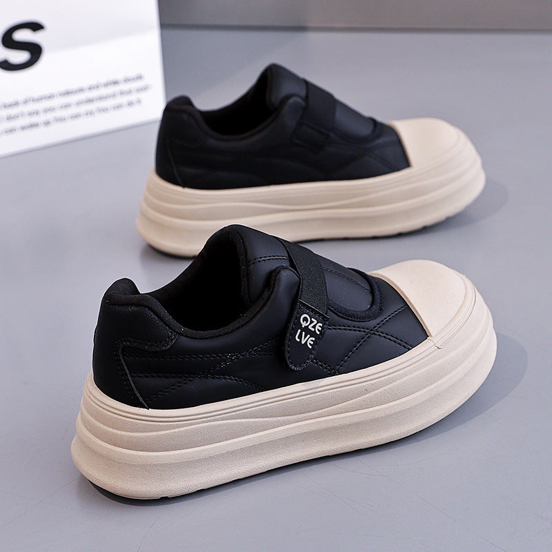 Stilrena Sneakers för Kvinnor med Hållbar Design