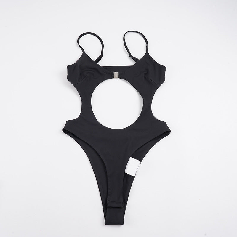 Eleganta Badkläder för Kvinna med Trendigt Cut-Out och Justerbara Remmar