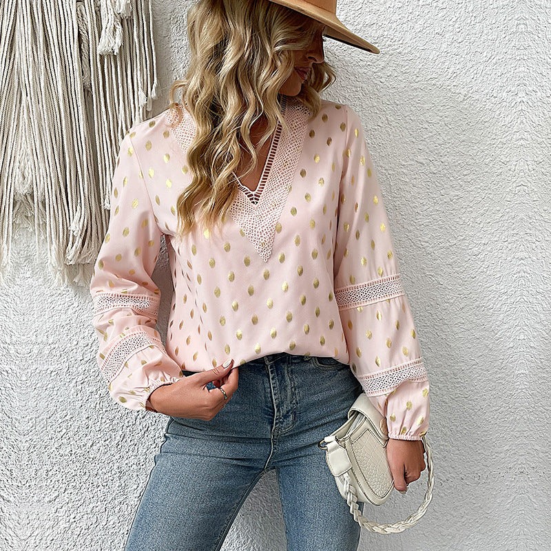 Elegant Bluse med Flæse og Delikat Blonde