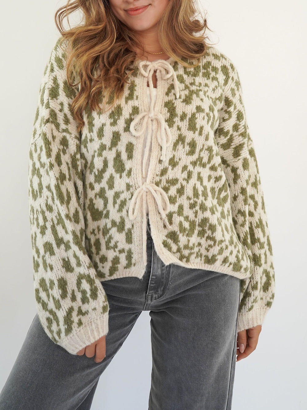 Elegant Cardigan med Dyreprint og Slidser i Bindebånd