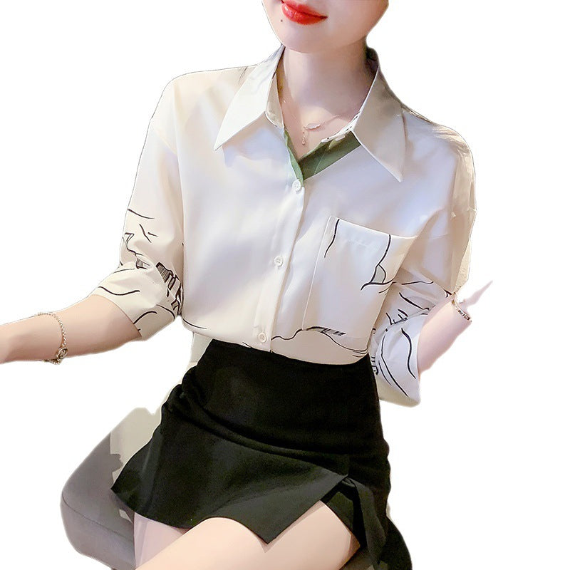 Chic Bluse til Kvinder med Grafisk Flair