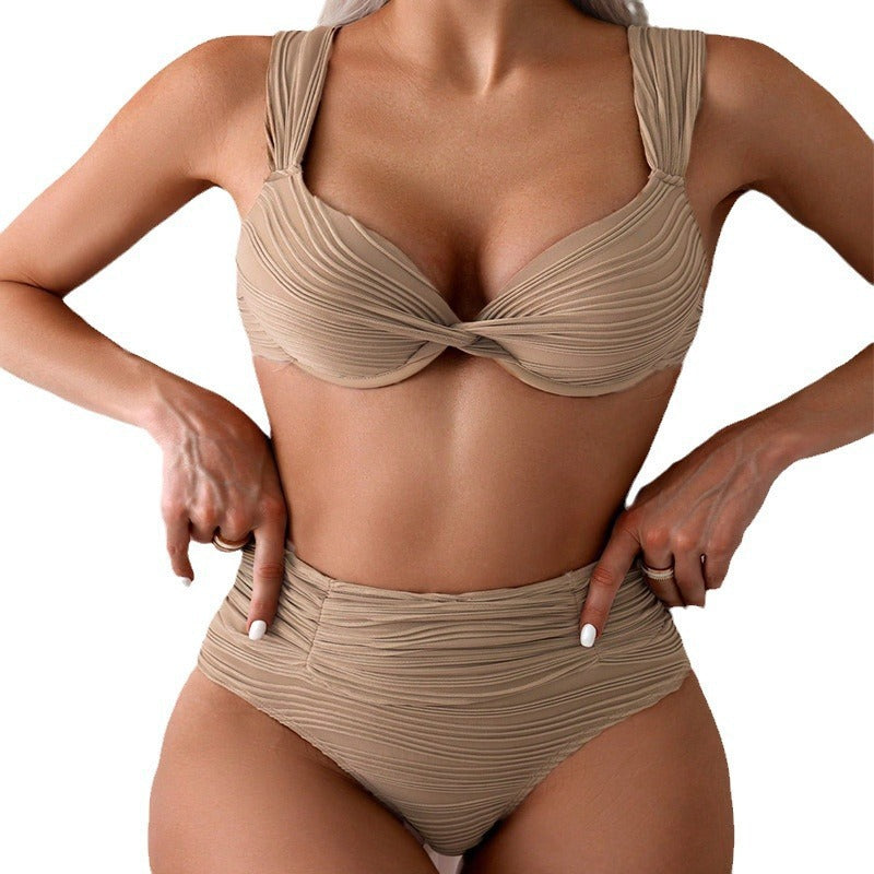 Snyggt Bikiniset med Draperade Detaljer för Kvinnor