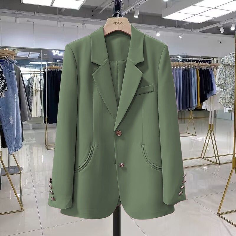 Stilren Damblazer med Skarp Design