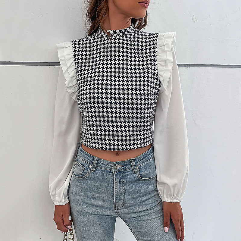 Elegant crop top med mjuka ärmar och tidlöst rutmönster