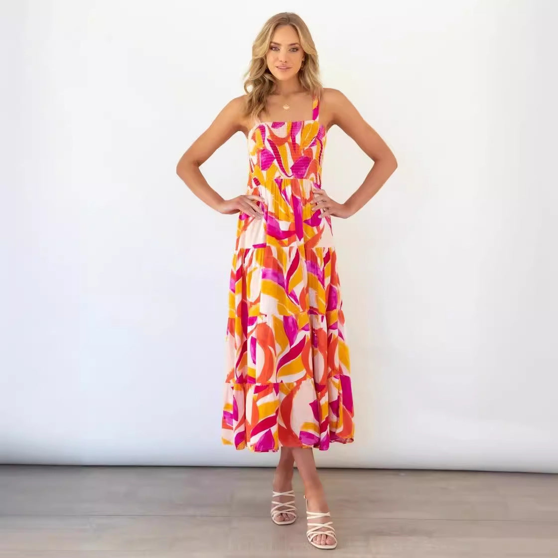 Feminint Maxikjole med Blomsterprint og Elastisk Top