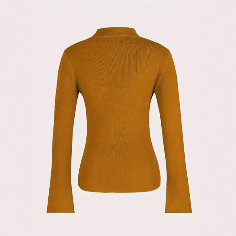 Elegant Strikbluse med Unikke Detaljer