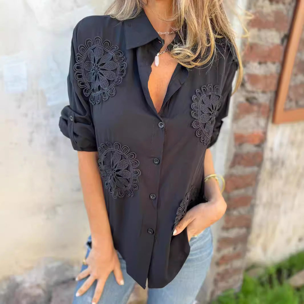 Feminin Chic Bluse med Delikate Spidsdetaljer