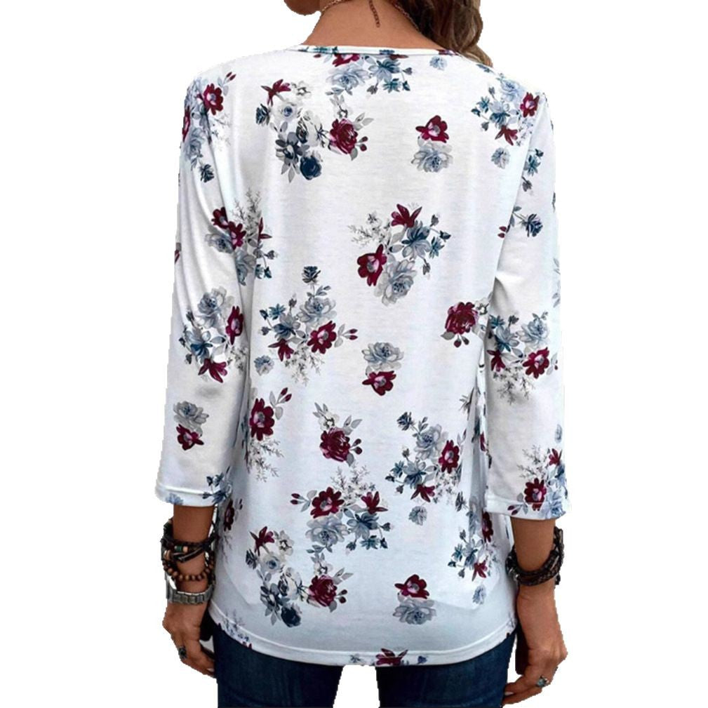 Feminine Bluse med Blomsterprint og Knappedesign