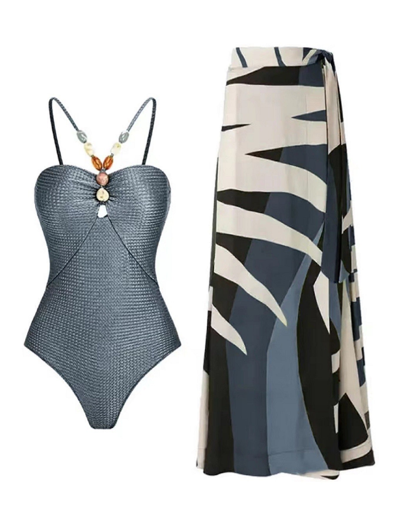Sofistikerad Badmode med Chic Wrapkjol och Glamour Detaljer