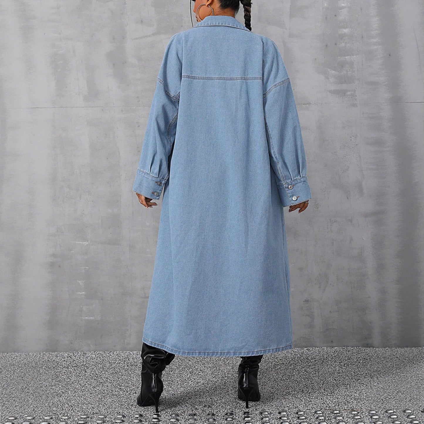 Stilfuld Denim-Maxi-Jakke til den Modebevidste Kvinde