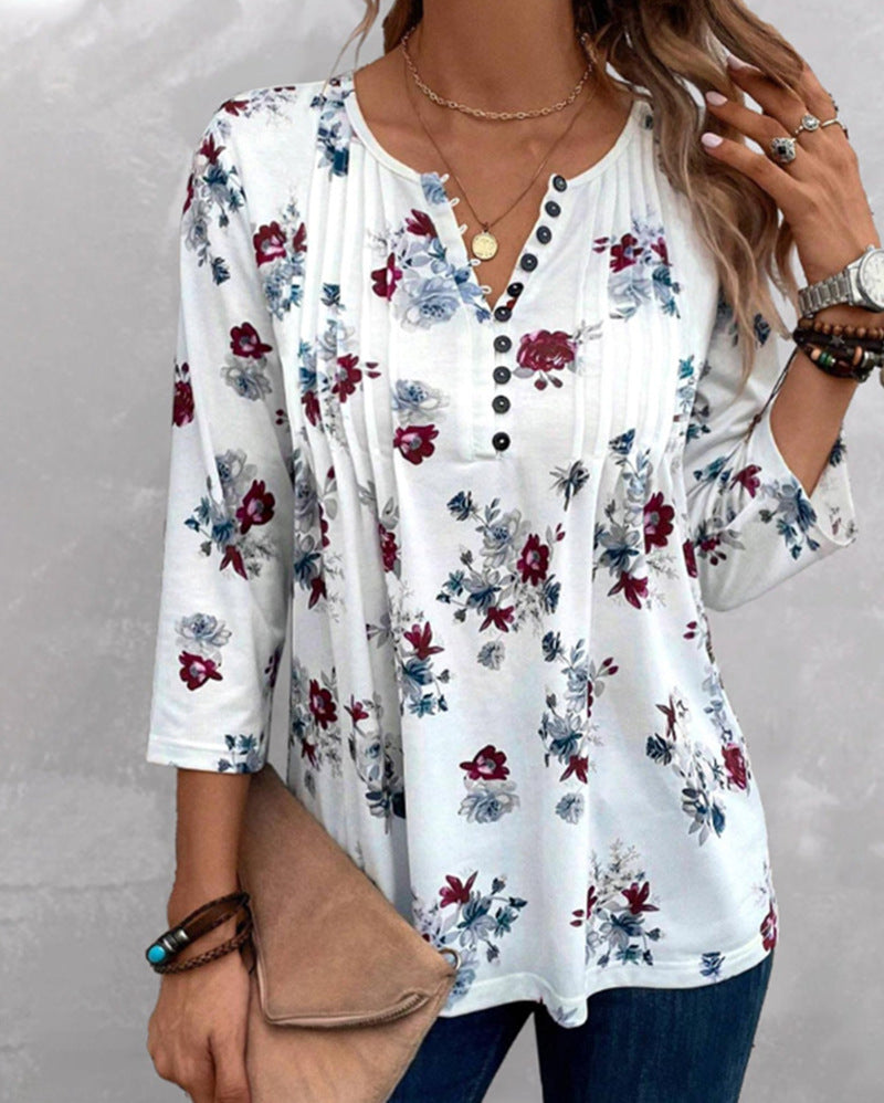 Feminine Bluse med Blomsterprint og Knappedesign